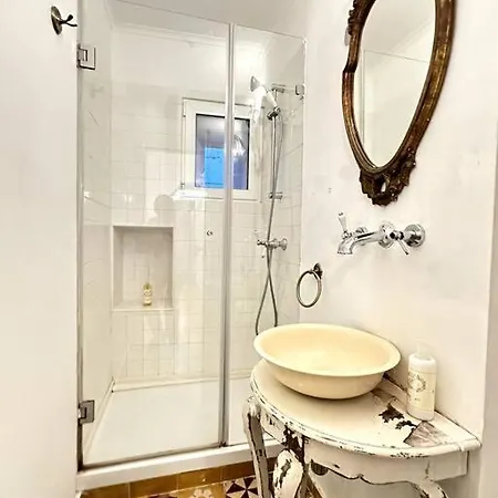 Kitsch Corner Paradise I Appartement Lissabon